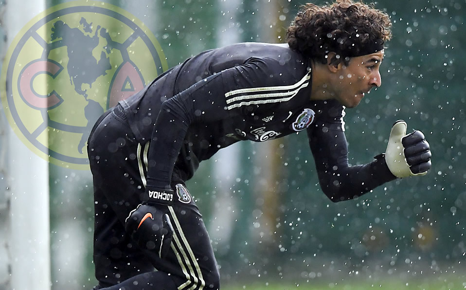 Guillermo Ochoa se rumora como máximo favorito para ser portero del América. (Imago7)