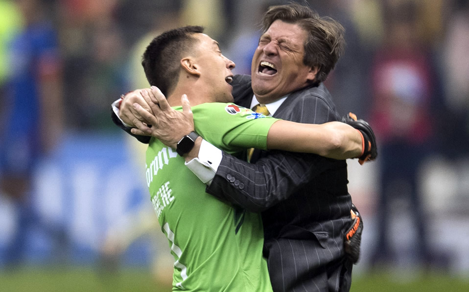 El Piojo y Marchesín ganaron una Liga MX y una Copa MX con el América; ahora, el portero se va al Porto.
