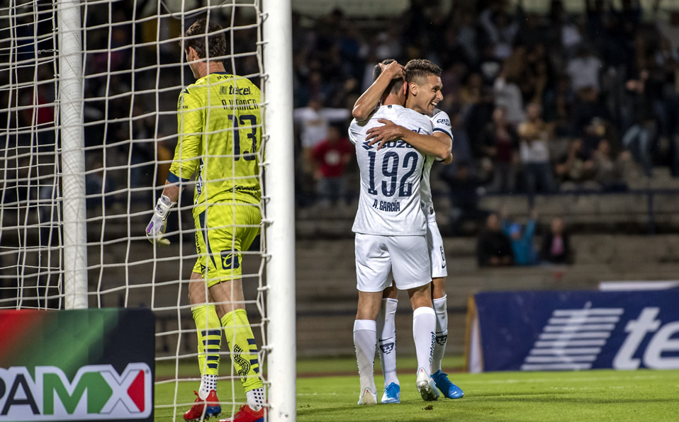 Amaury García se estrenó con la playera de Pumas en su debut. (Foto: Mexsport)