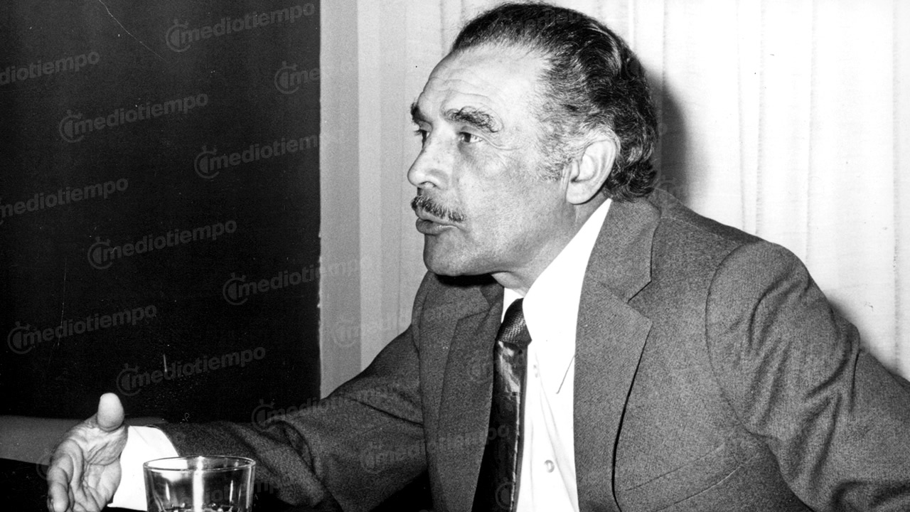 Exfutbolista, ex director técnico y supervisor de fuerzas básicas del futbol mexicano.