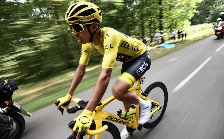 Egan Bernal en los kilómetros previos a su título del Tour de Francia