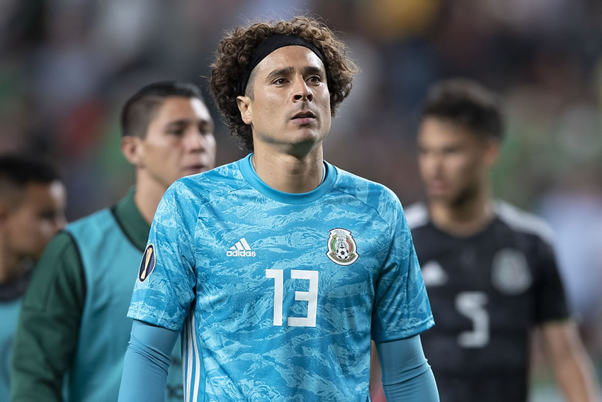 Ochoa se ofreció para defender la portería del Lecce. (Imago7)