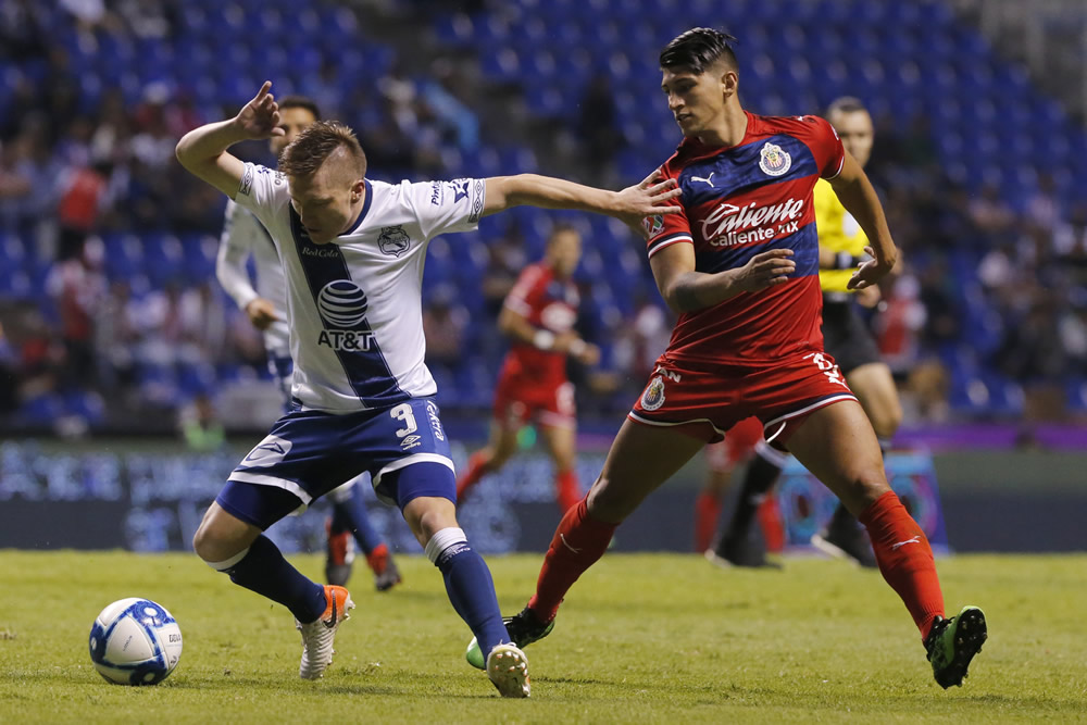 Puebla vs Chivas, Jornada 3.