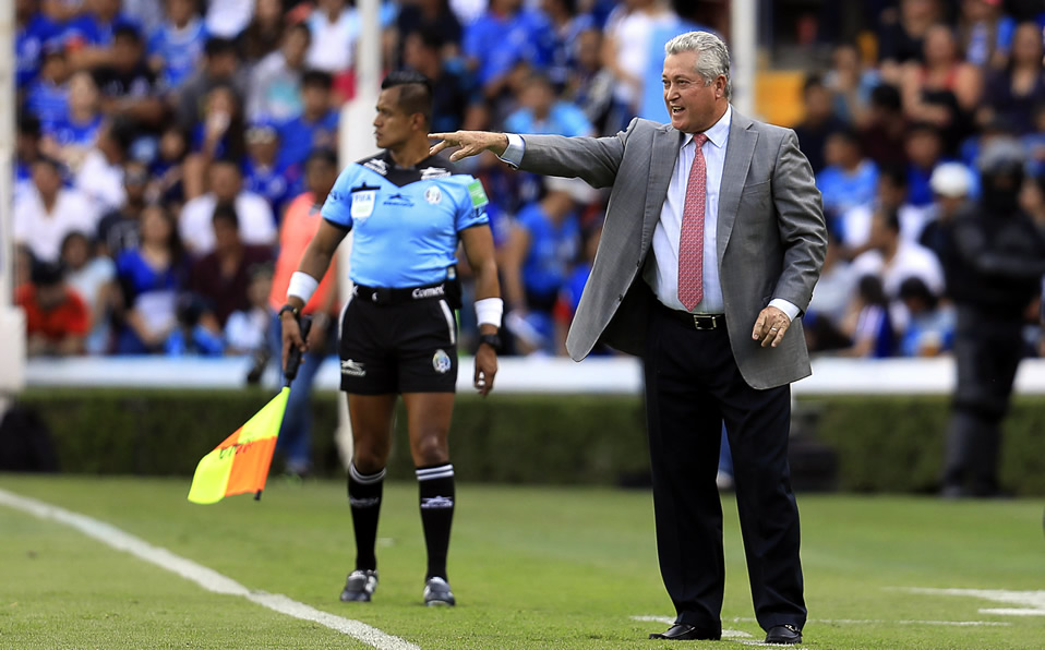 Vucetich mantiene invicto a Gallos. (Foto: Imago7)