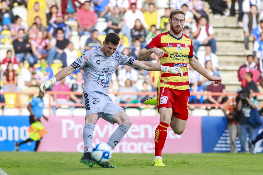Pachuca vs Morelia, Jornada 3.
