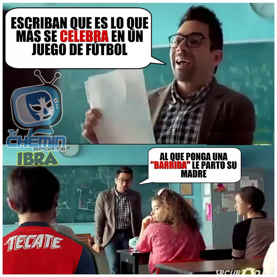 El Pollo Briseño, amo y señor de los memes celebrando barridas.