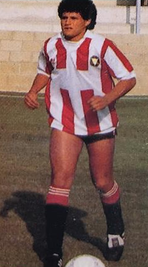 Francisco Javier Cruz Jiménez, 'El Abuelo', jugó para el Logroñés España 1988-89.