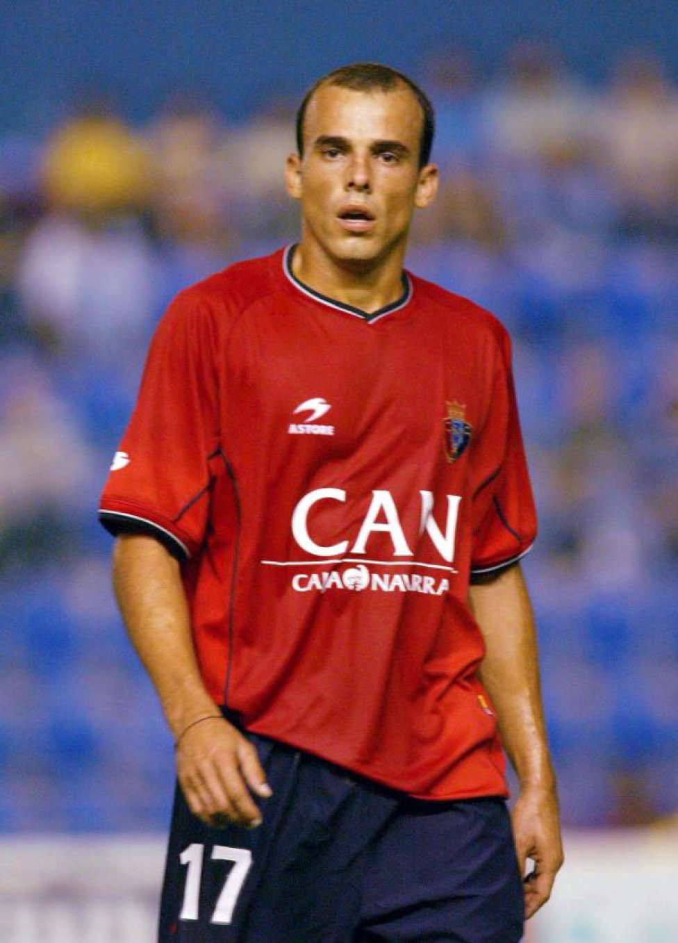 Carlos Augusto Ochoa Mendoza militó en el Osasuna de España, en la Temporada 2002-2003.