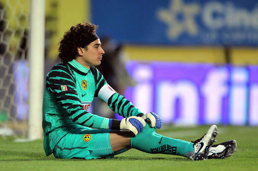 El último partido de Guillermo Ochoa fue ante Morelia. (Foto: Mexsport)