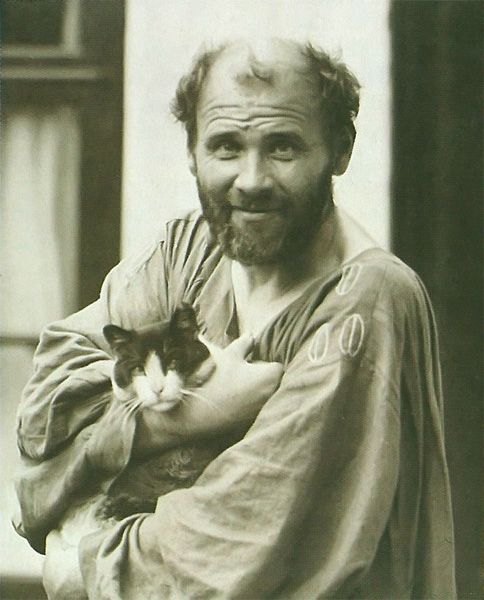 El pintor austriaco Gustav Klimt solía retratar gatos.