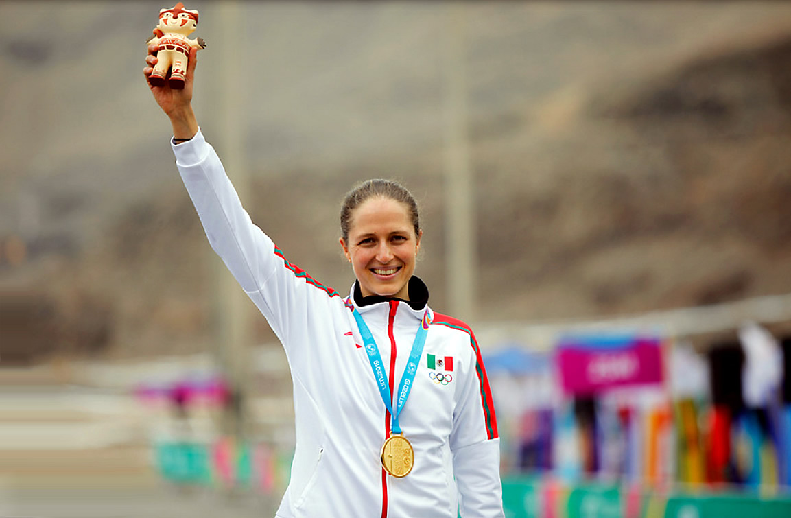 Daniela Campuzano se colgó el Oro en Ciclismo de Montaña.