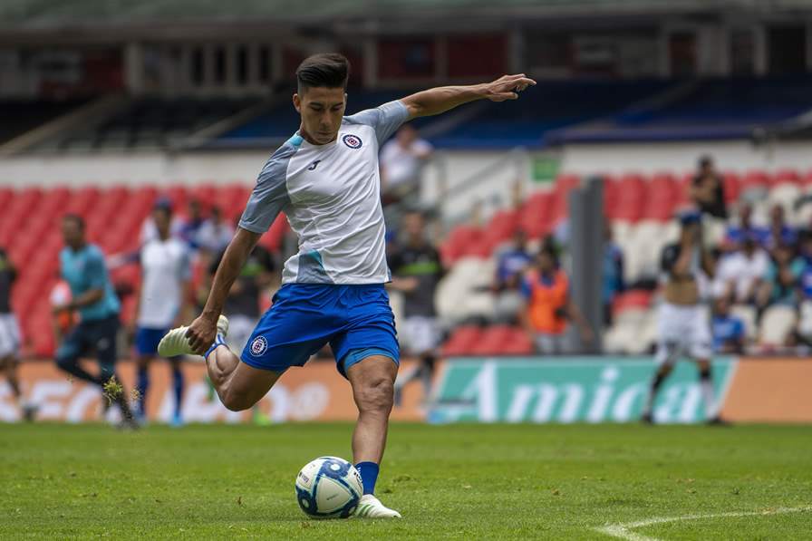 Pol Fernández va de inicio. (foto: Mexsport)