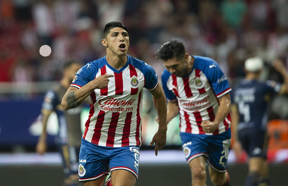 Pulido volvió a marcar de penal (FOTO: Mexsport)