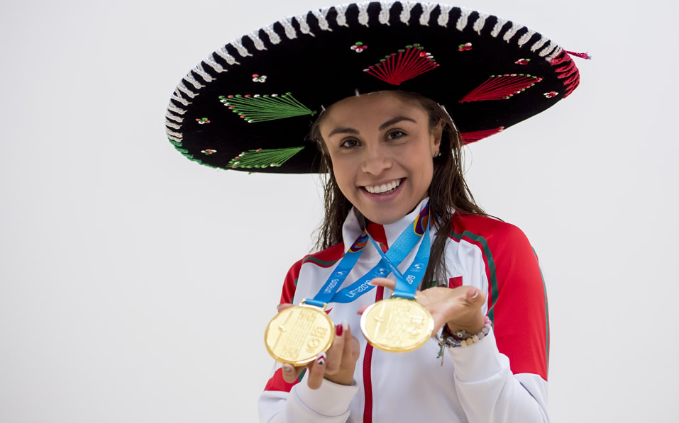 La Raquetbolista mexicana pasó a la historia este sábado al sumar tres preseas doradas más a su exitosa carrera.
