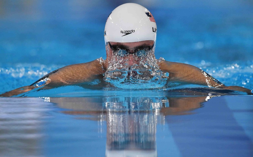 El estadounidense William Licon compite para ganar la medalla de oro en la Final A de 200 m, Lima 2019. (Foto: Pedro PARDO / AFP)