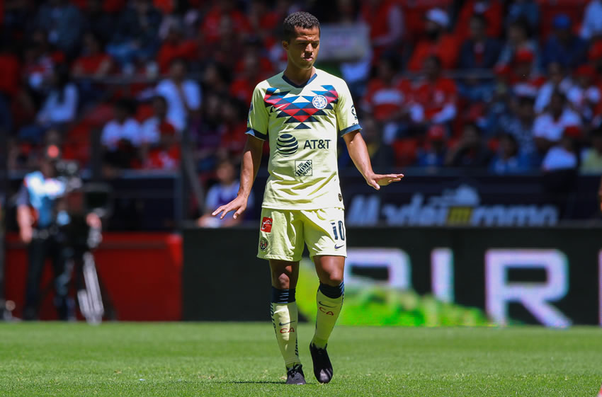 Gio Dos Santos ingresó al campo como titular. (Foto: Imago7)