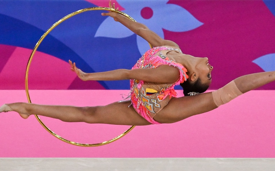 Oriana Vinas de Colombia durante la Rotación 1 de Gimnasia Rítmica Individual de Lima 2019. (Foto: Luis ROBAYO AFP)
