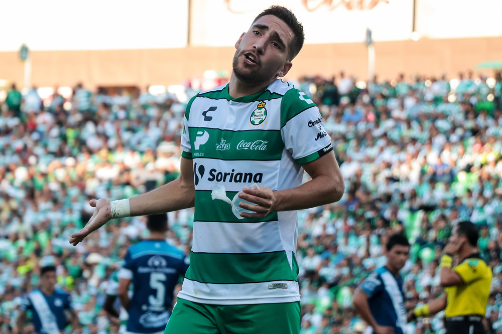 A pesar de la victoria, Los Guerreros reclamaron varias marcaciones (FOTO: Imago7)
