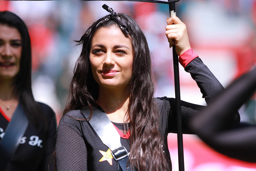 Las bellas edecanes desfilaron en los estadios de la Liga MX. Foto: Imago7