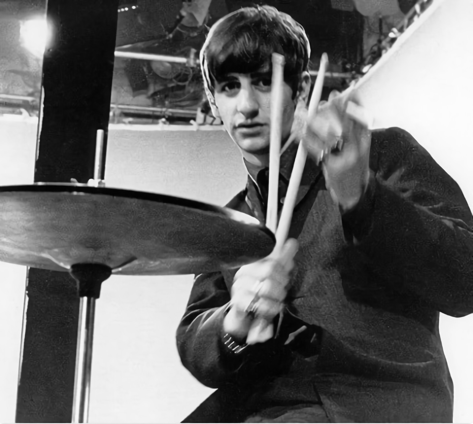 Ringo Starr y su zurda prodigiosa le dieron a The Beatles un toque particular.