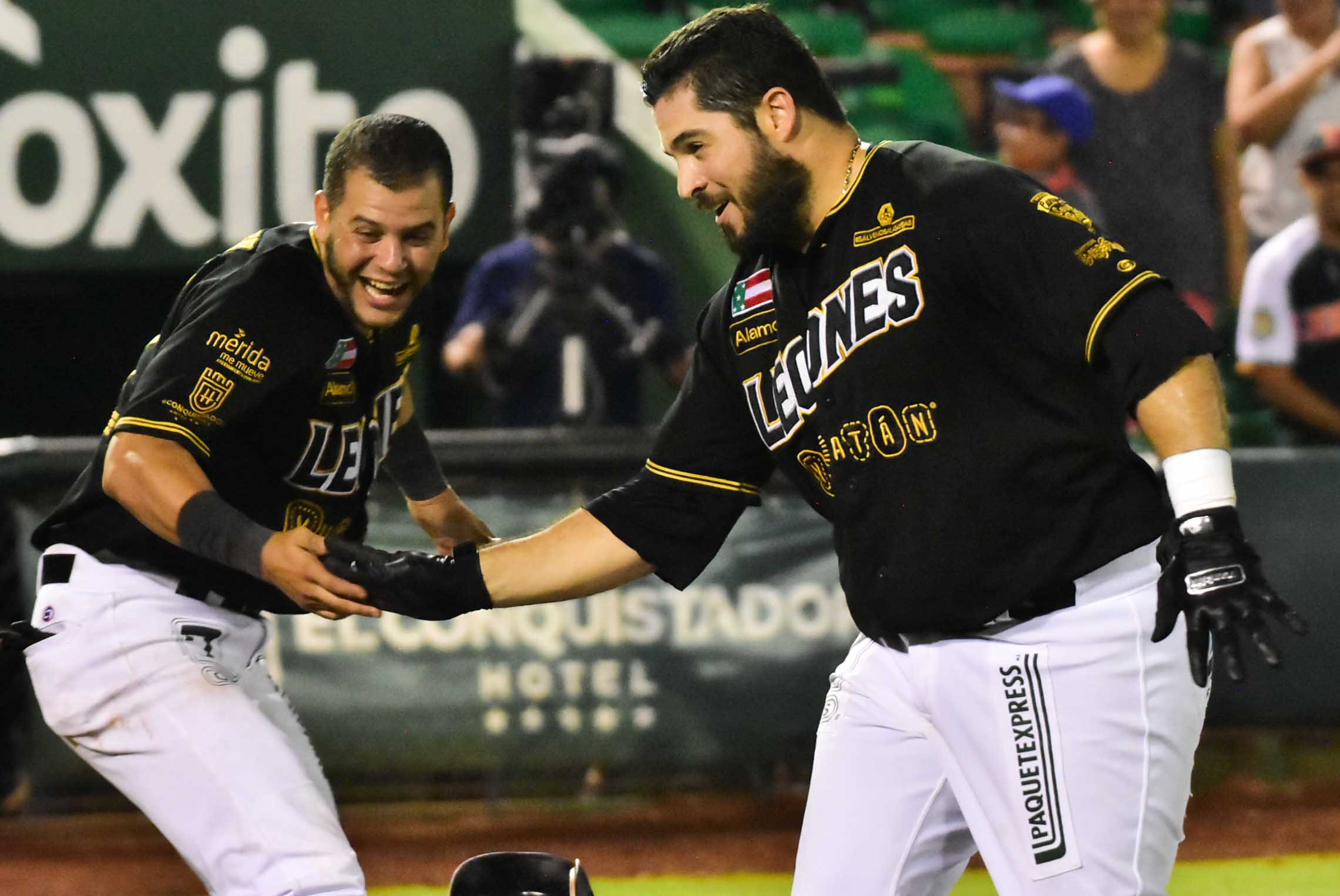 Éste se convierte en el tercer juego más largo sin carreras presenciado en Yucatán. (Foto: @LeonesOficial)