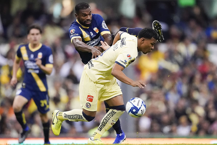 Un gol bastó para que América se instalara en lo más alto del A2019. (Foto: Imago7)