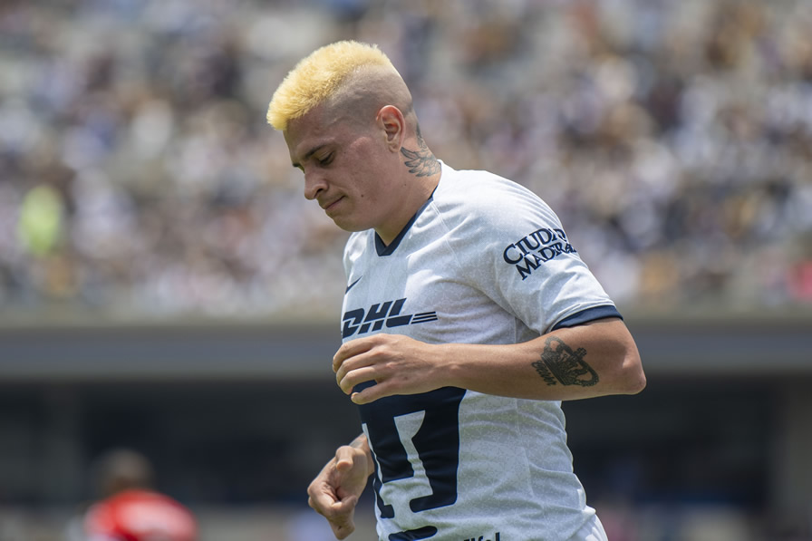 ¿Iturbe en fase saiyajin? (Fotos: Imago 7 y Mexsport)