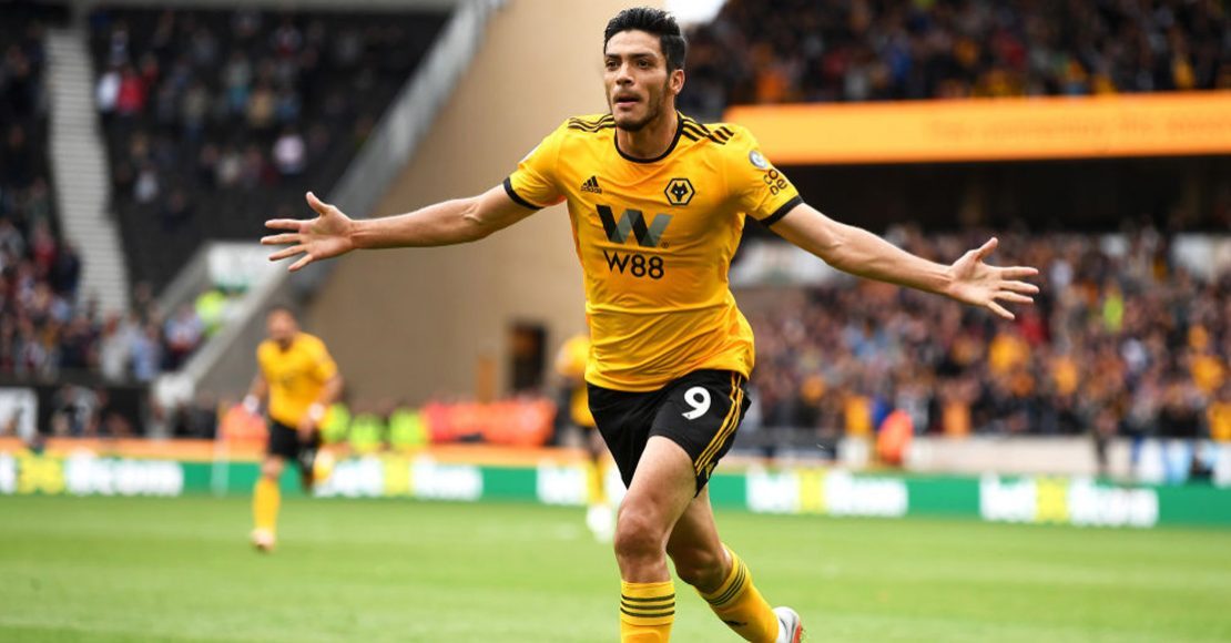 Raúl Jiménez espera festejar ante los Red Devils. (Foto: Web)