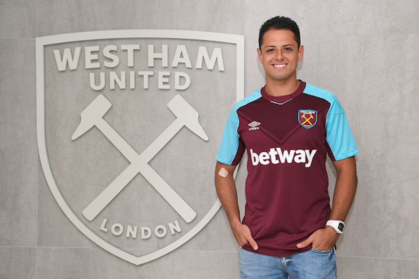 Javier Hernández se fue del Bayer Leverkusen al West Ham en 2017 por 20 millones de billetes verdes.