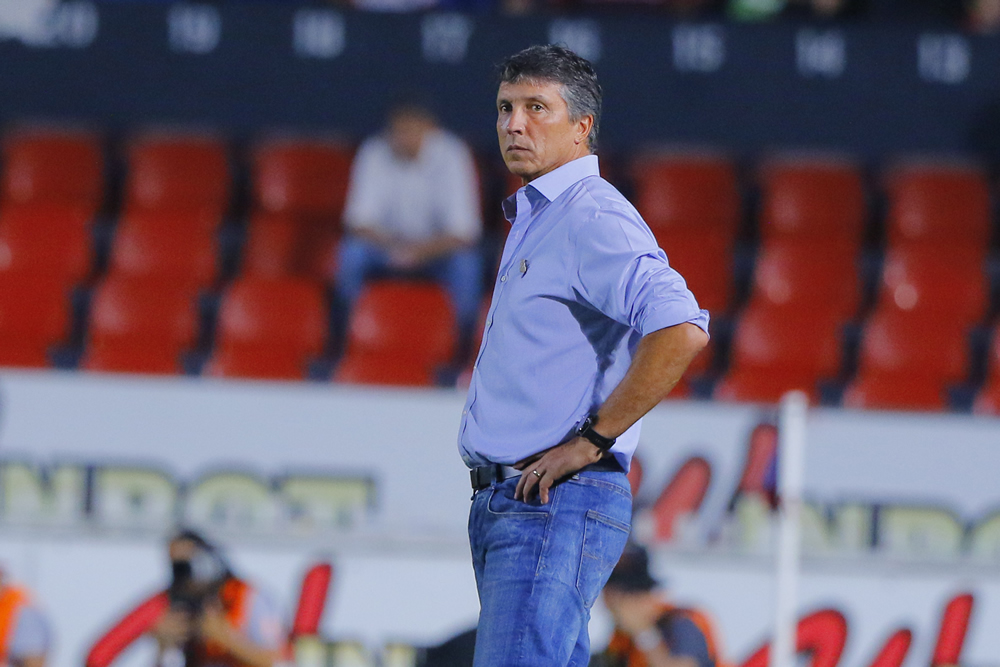Robert Dante Siboldi: Campeón con Santos y decepción con Veracruz, el uruguayo aún espera una revancha en el Máximo Circuito