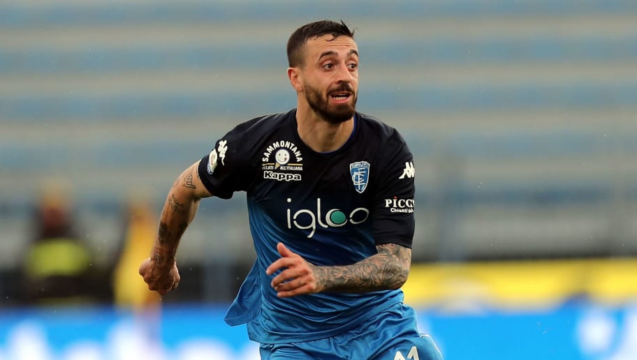 Francesco Caputo es un habilidoso delantero que brilla con la camiseta del Sassuolo.