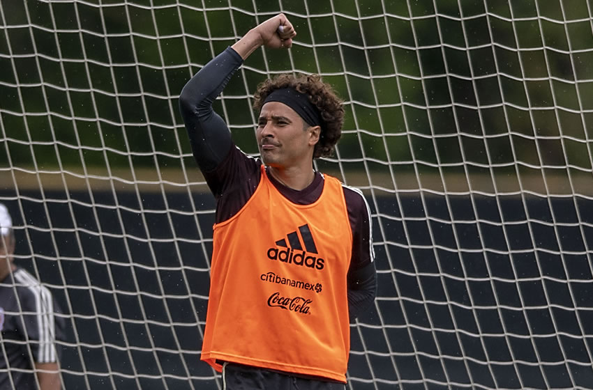 Ochoa pudo ser compañero de Chucky Lozano. (Foto: Imago7)