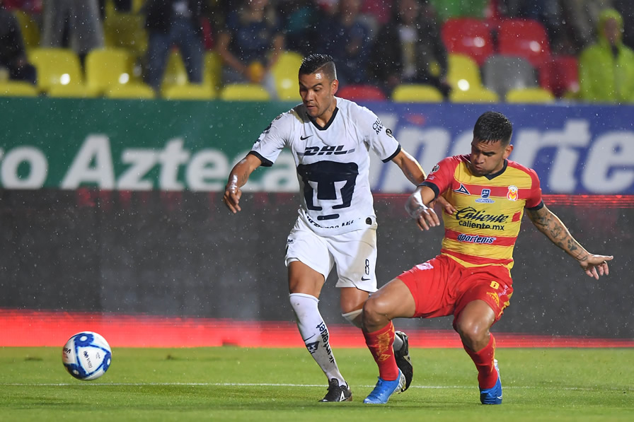 Pablo Barrera vive del pasado. (Fotos: Mexsport e Imago 7)