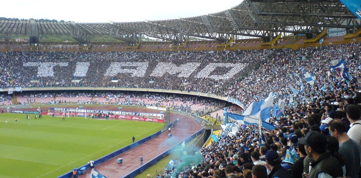 San Paolo será la nueva casa del Chucky Lozano y testigo de la carrera del Napoli por el Scudetto. (Foto: Web)