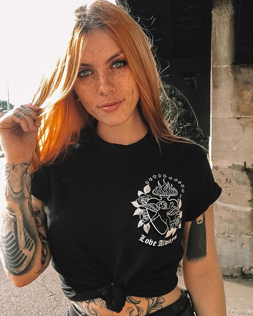 La hermosa Bea Dux es una modelo británica que también actúa. Foto:  @itsbeadux