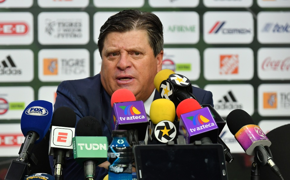 Miguel Herrera tras el empate ante Tigres en el Volcán. (Imago7)