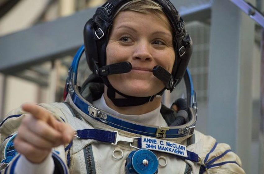 Nasa investiga a la astronauta Anne McClain.