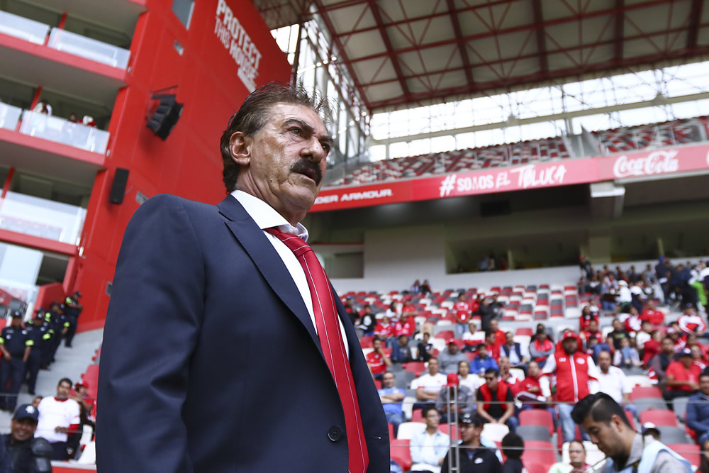 Ricardo La Volpe respira luego de conseguir su primer triunfo (FOTO: Imago7)