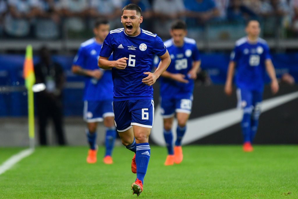 Es uno de los nuevos valores del futbol paraguayo; América se beneficia con su llegada. (Foto: Getty)