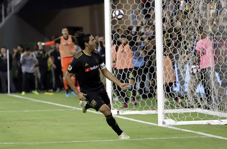 Carlos Vela tras marcar el 3-3 ante LA Galaxy. (Foto: AP)