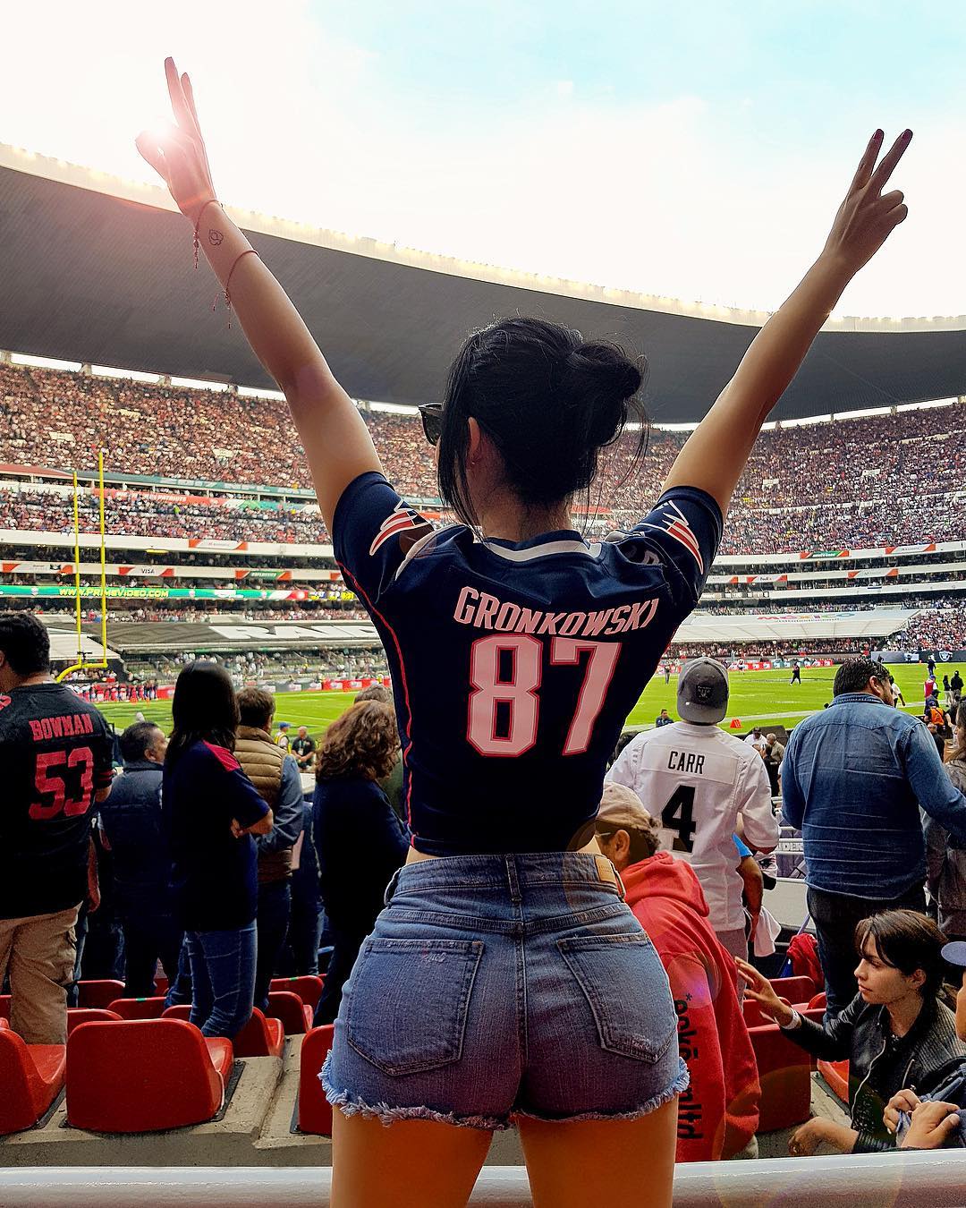 ¡La conejita fan de los Pats! Verónica Flores en El Lado Bello de Instagram.