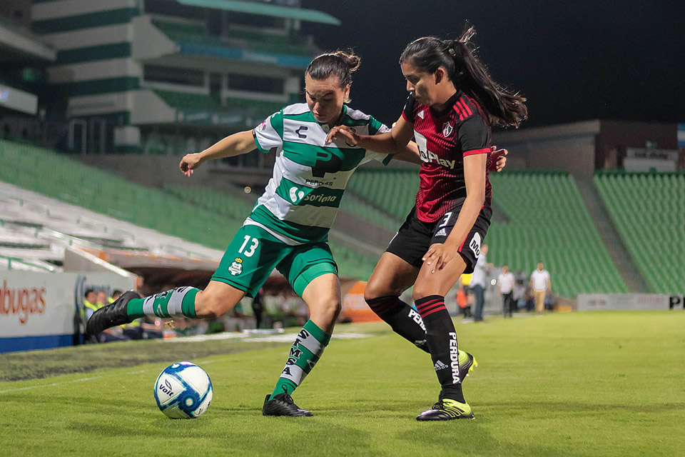 Gris empate en La Comarca entre Guerreras y Rojinegras (FOTO: Imago7)
