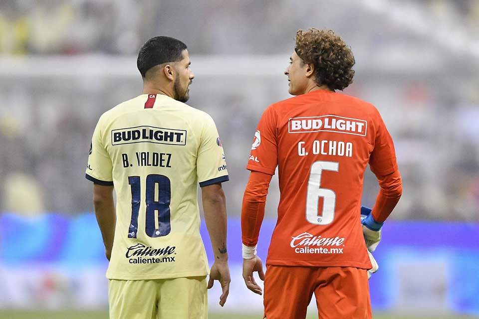 Ochoa y Bruno sonreían tras el gol (FOTO: Imago7)