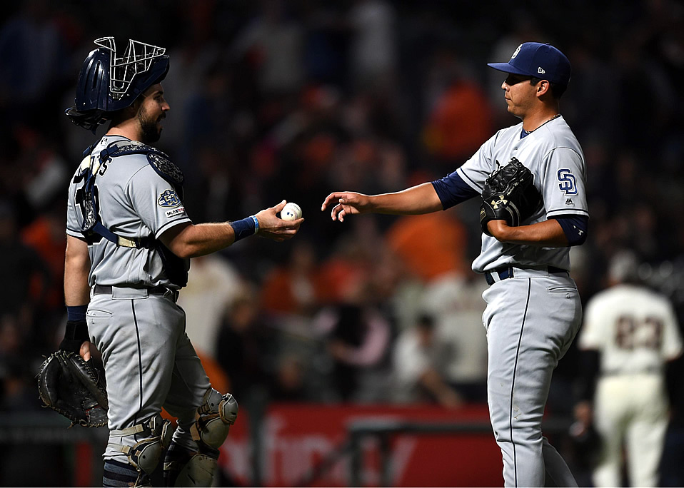 Andrés Muñoz rompe récord con los San Diego Padres