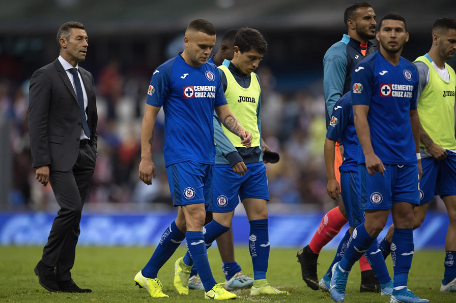 Frustración celeste. (Fotos: Mexspor e Imago 7)