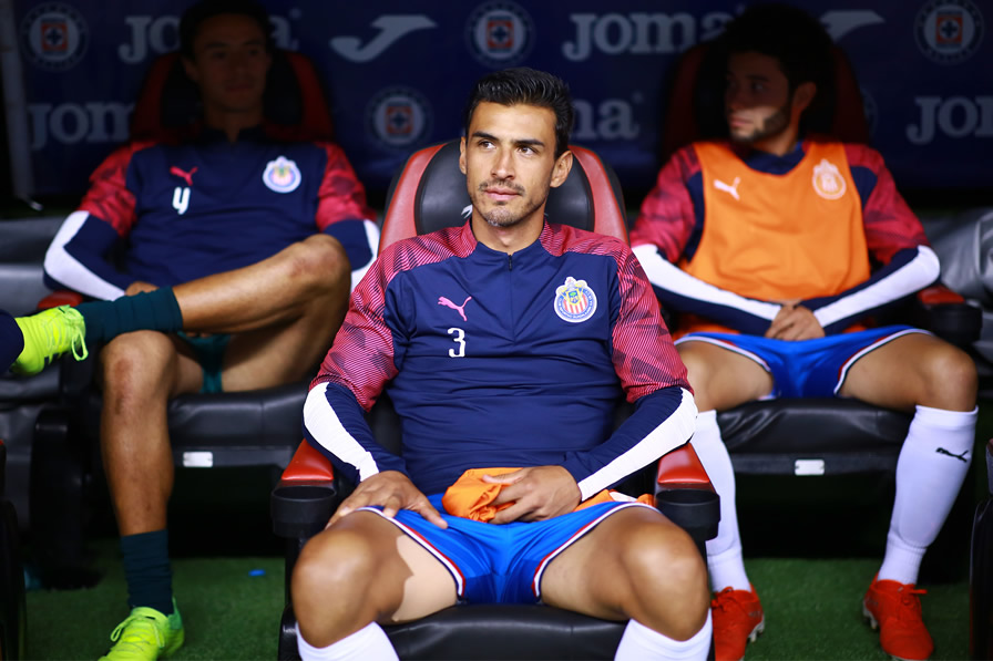 Oswaldo Alanís iba a ser titular, pero se lesionó. (Fotos: Mexspor e Imago 7)