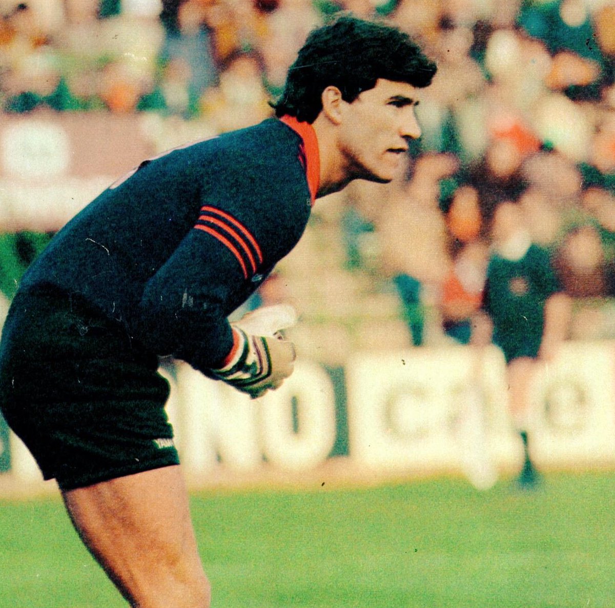 Paco Buyo. Es más recordado por su paso en el Real Madrid, sin embargo, el Sevilla forma parte de su historia.