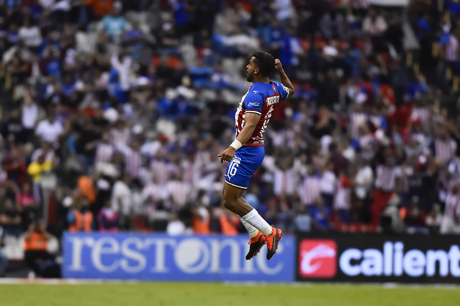 Ponce celebró en grande su gol. (Fotos: Mexspor e Imago 7)