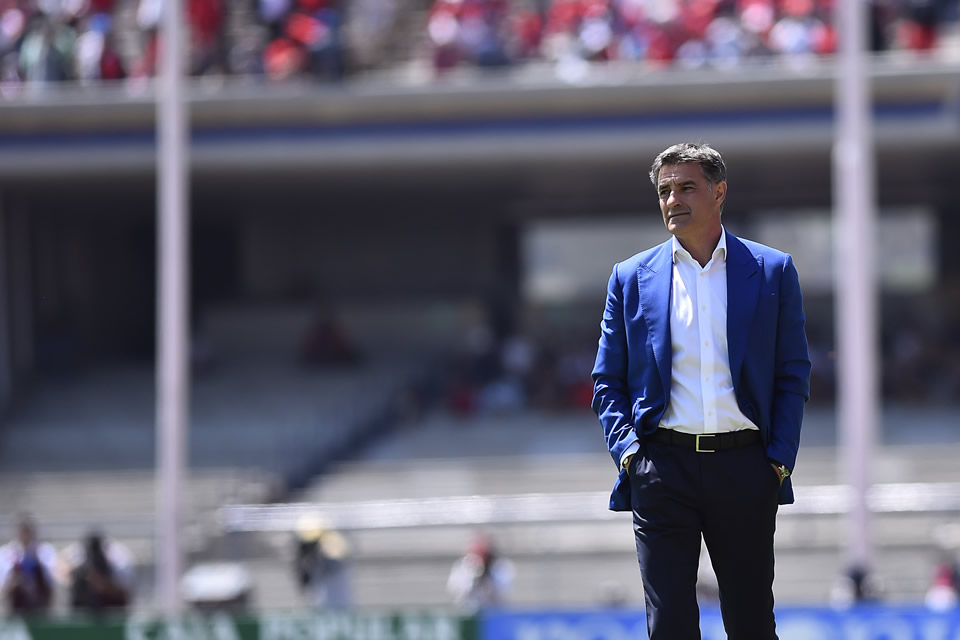 El estratega español espera que la pausa por la Fecha FIFA le venga bien a su equipo (FOTO: Imago7)