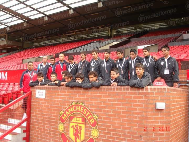 En este torneo la Final se disputó en el Old Trafford y ahí estuvo el cuadro tuzo. (Foto: Miguel Balderas)